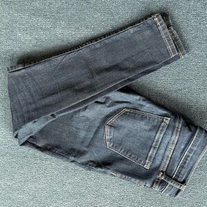 Banana Republic women’s Dark Indigo skinny Jeans